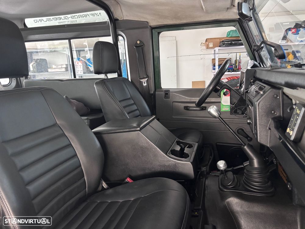 Land Rover Defender 90 2.5 TD5 Metal Top - 7