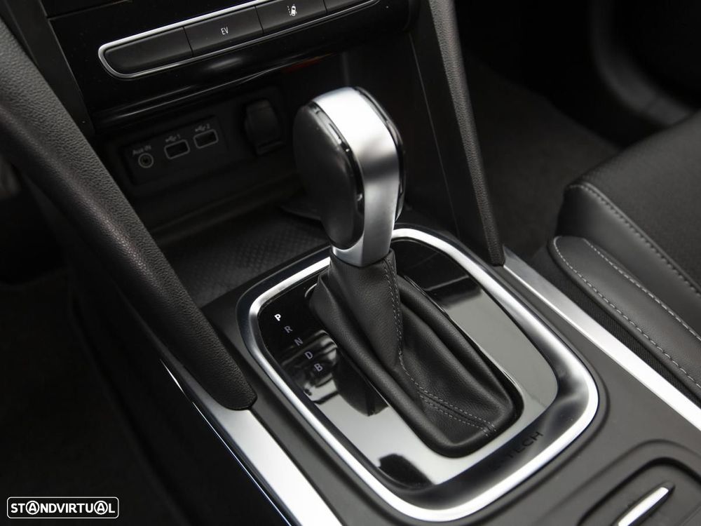 Renault Mégane Sport Tourer 1.6 E-Tech Plug-In Intens - 21