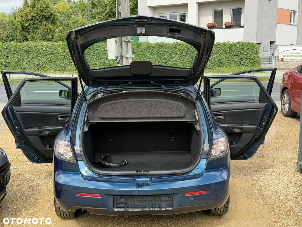 Mazda 3 - 25