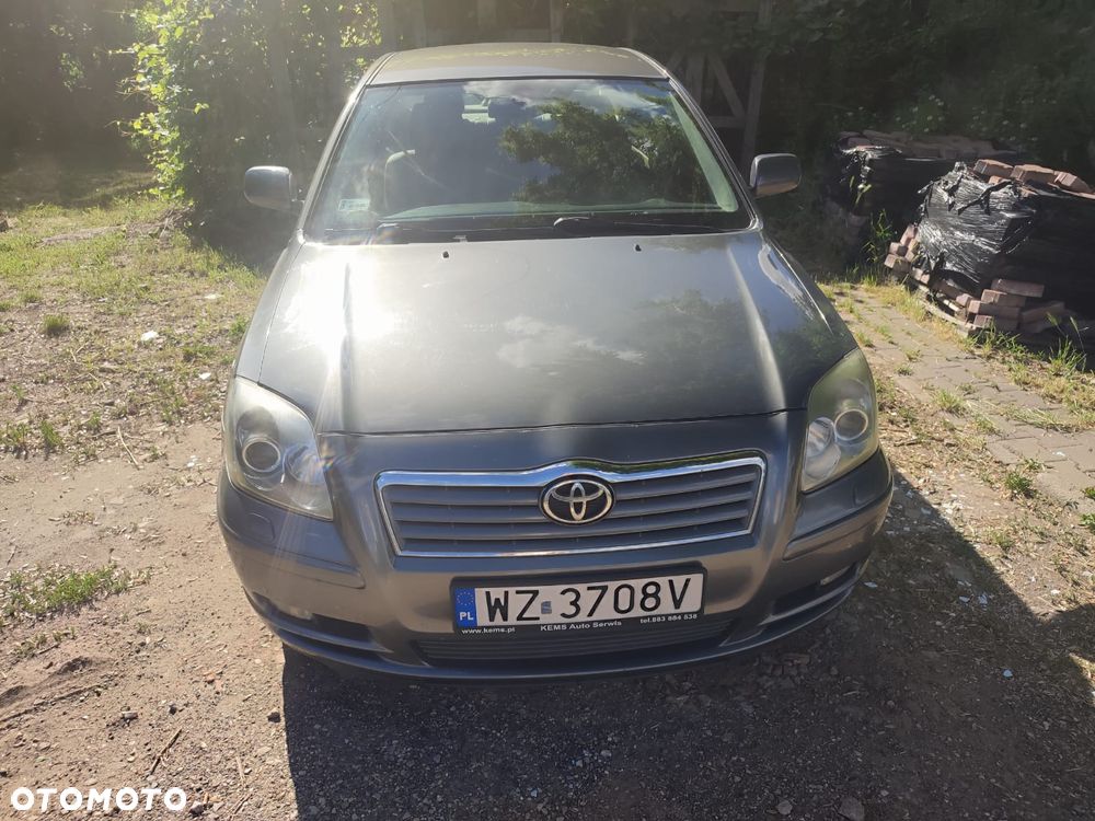 Toyota Avensis 2.0 VVT-i Prestige - 8