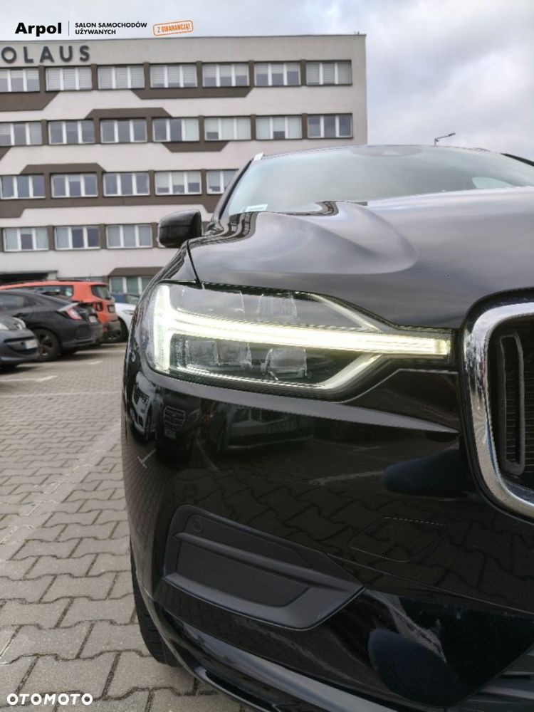 Volvo XC 60 T5 AWD Momentum - 5