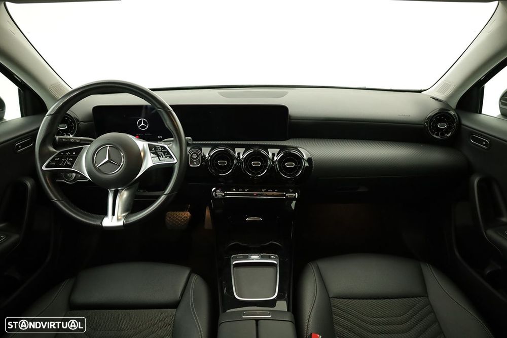 Mercedes-Benz A 200 Standard - 8