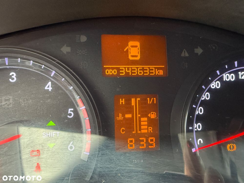 Toyota Avensis 2.0 D-4D Sol - 7