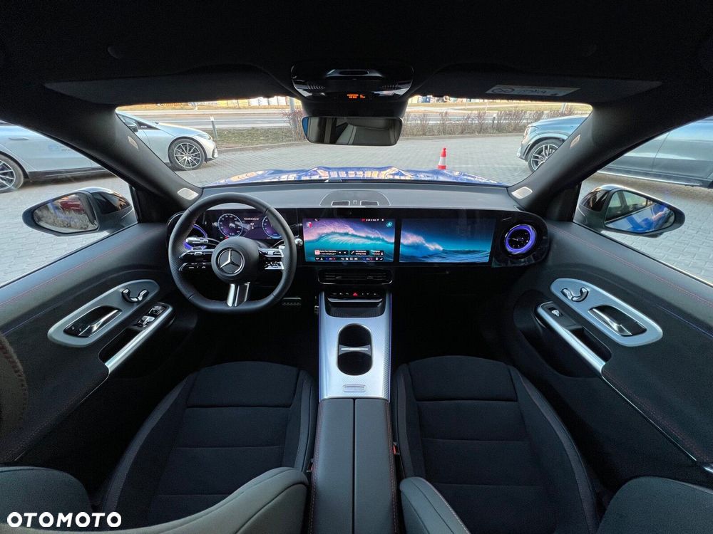 Mercedes-Benz GLB 250+ EQ 85kWh - 14