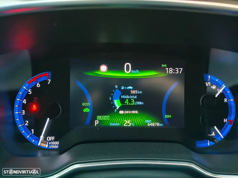Toyota Corolla SD 1.8 Hybrid Luxury - 26