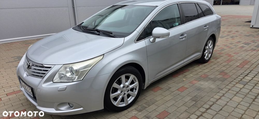 Toyota Avensis - 3