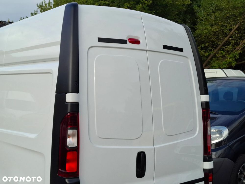 Opel Vivaro 2018 L2H2 MAXI *jedynie 77tys przebiegu* klima 3osobowy - 13