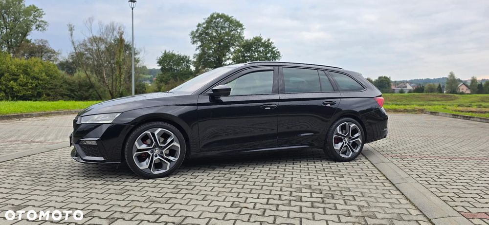 Skoda Octavia 2.0 TDI DSG 4x4 RS Plus - 2