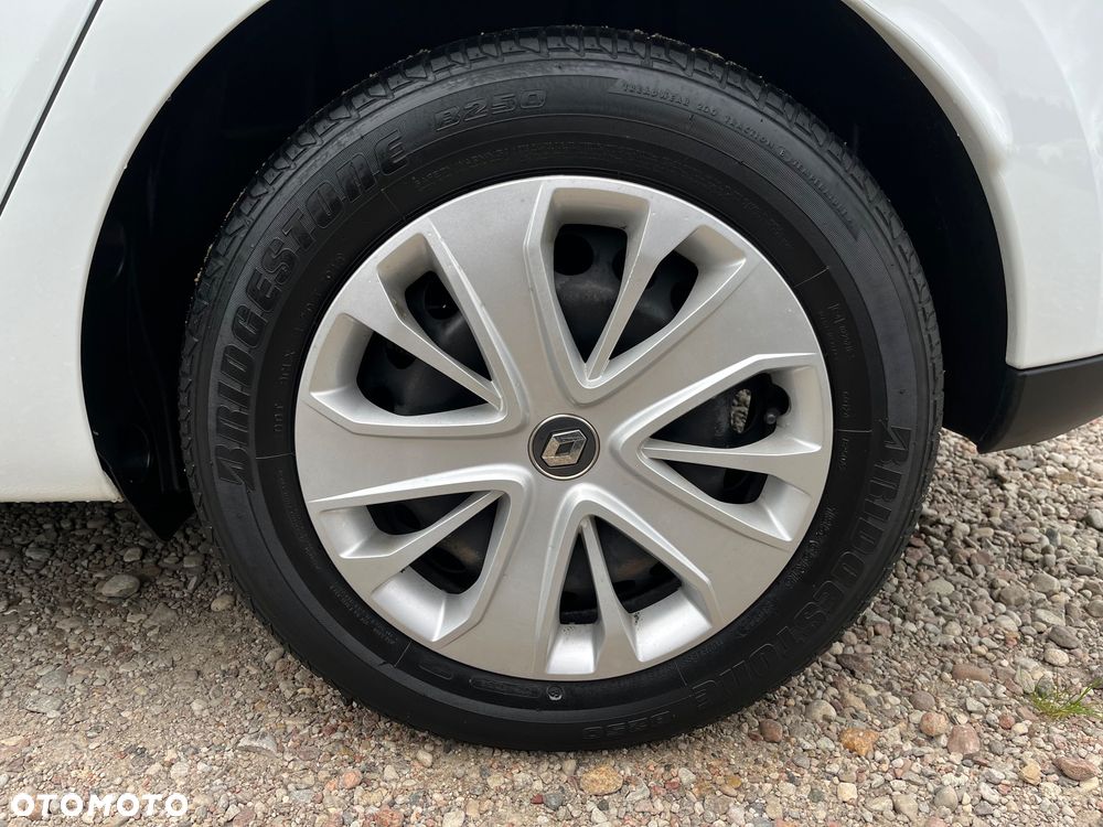 Renault Clio 1.5 dCi Energy Intens+ EU6 - 28