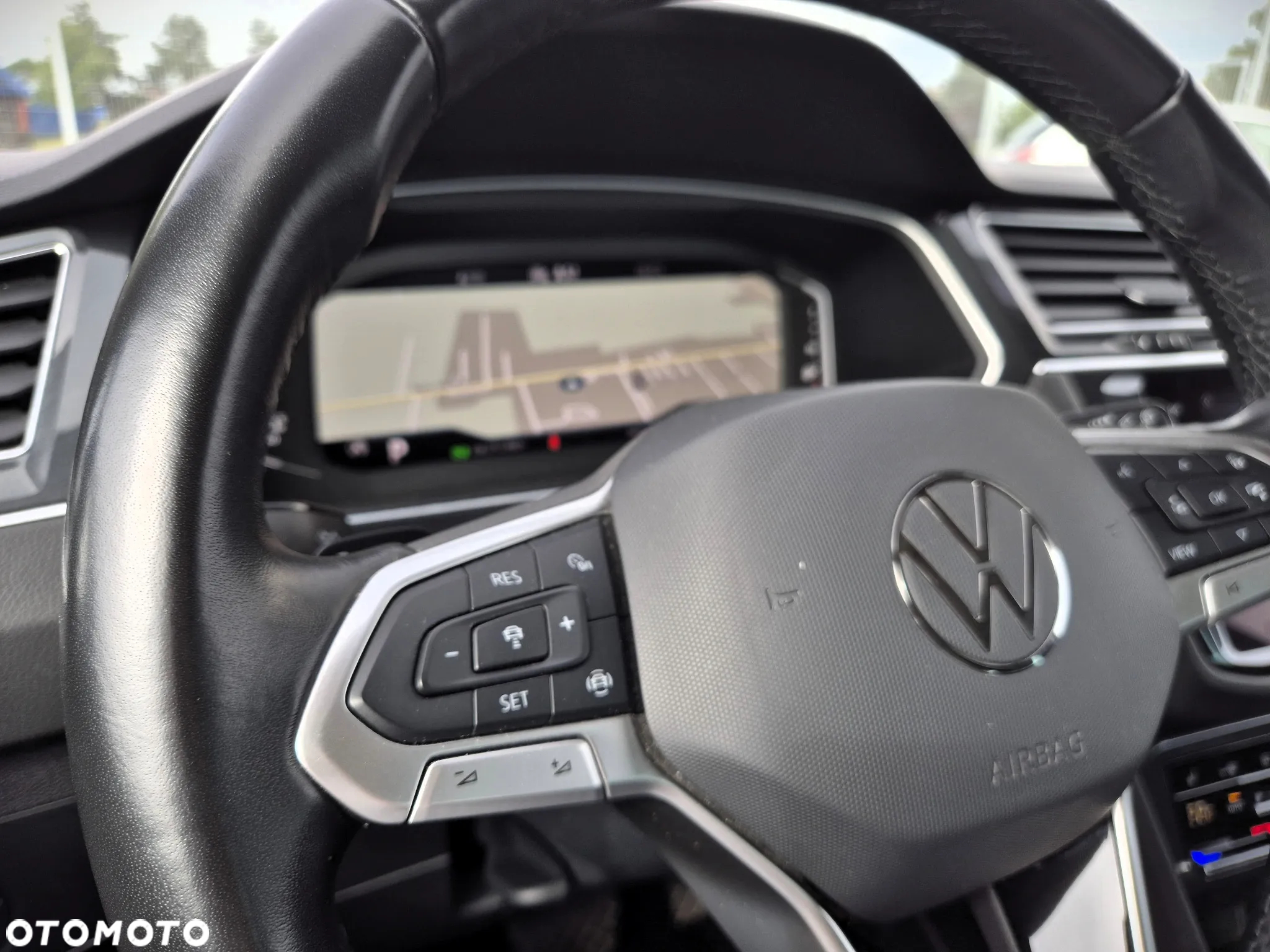 Volkswagen Tiguan 1.5 TSI EVO Elegance DSG - 25