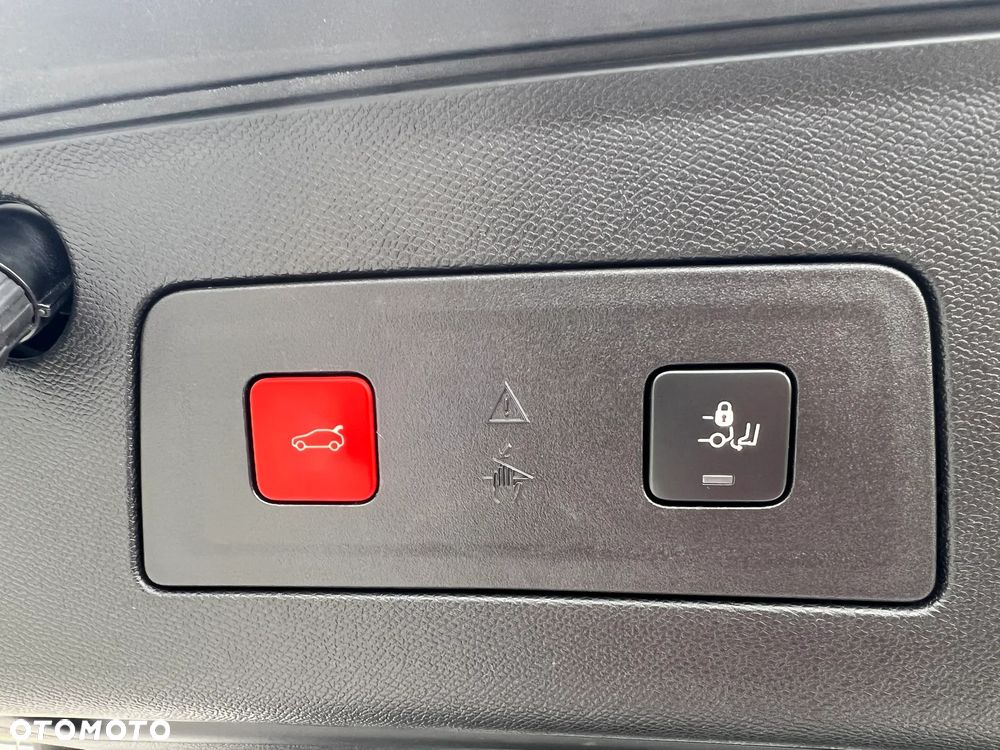 Peugeot 508 1.6 PureTech GT Pack S&S EAT8 - 32