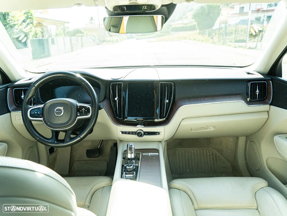 Volvo XC 60 2.0 T8 PHEV Inscription AWD - 13