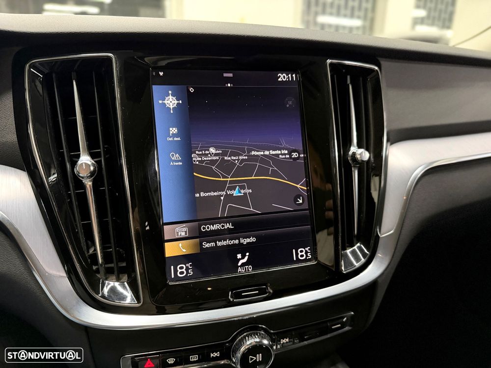 Volvo V60 2.0 D3 Momentum Core Geartronic - 19