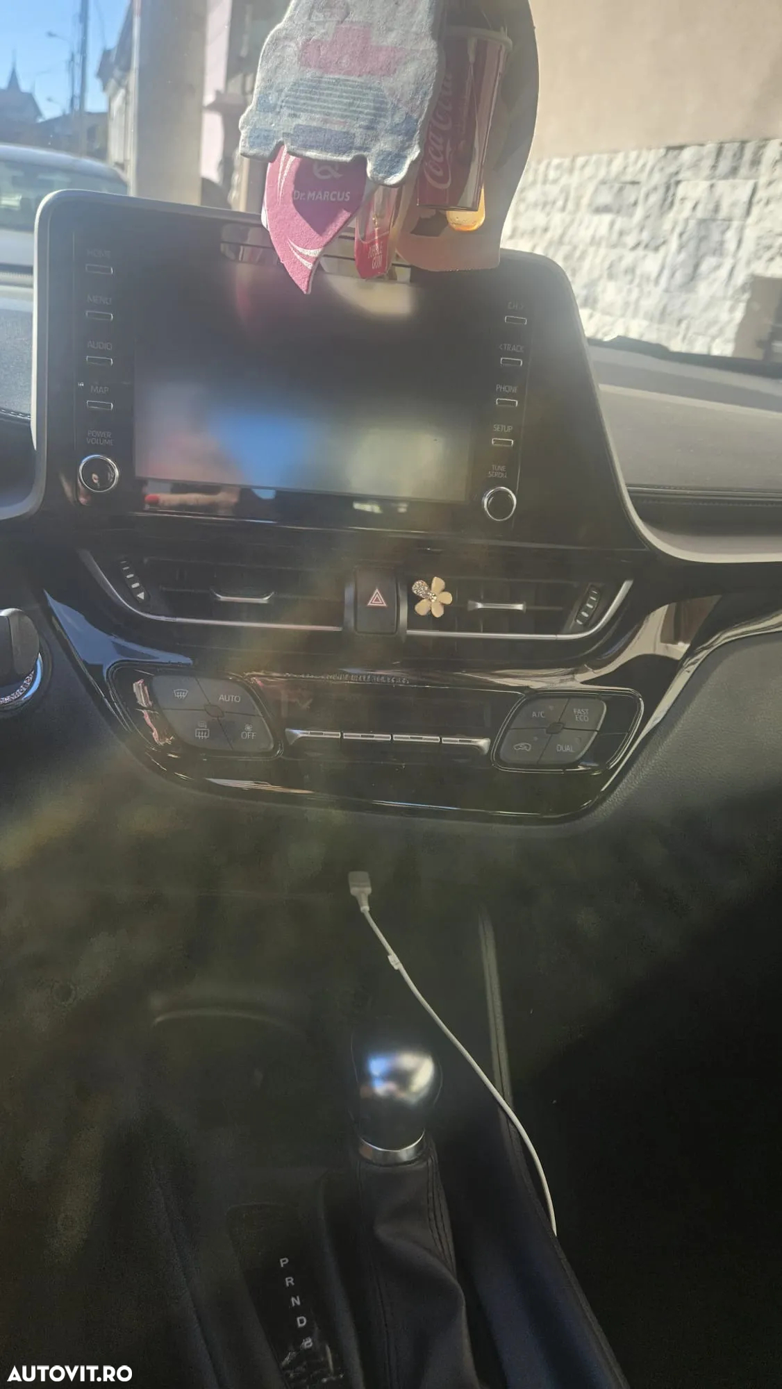 Toyota C-HR 1.8 HSD 122 CP 4x2 CVT Style - 4
