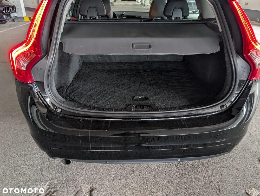 Volvo V60 D3 Kinetic - 6