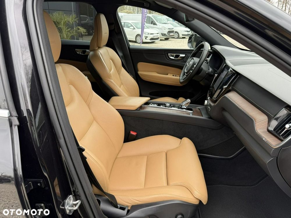 Volvo XC 60 B4 D Geartronic Inscription - 12