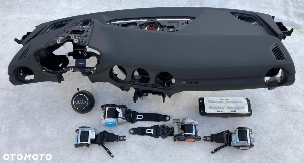 AUDI TT 8S TTS TTRS COUPE CABRIO ROADSTER DESKA KONSOLA KOKPIT PULPIT PÓŁKA PARAPET PODUSZKI POWIETRZNE KIEROWCY PASAŻERA PODUSZKA POWIETRZNA AIRBAG SRS PODUSZKA POWIETRZNA KIEROWCY PASAŻERA PASY PAS wymiana od ręki Raz2 !!! - 1