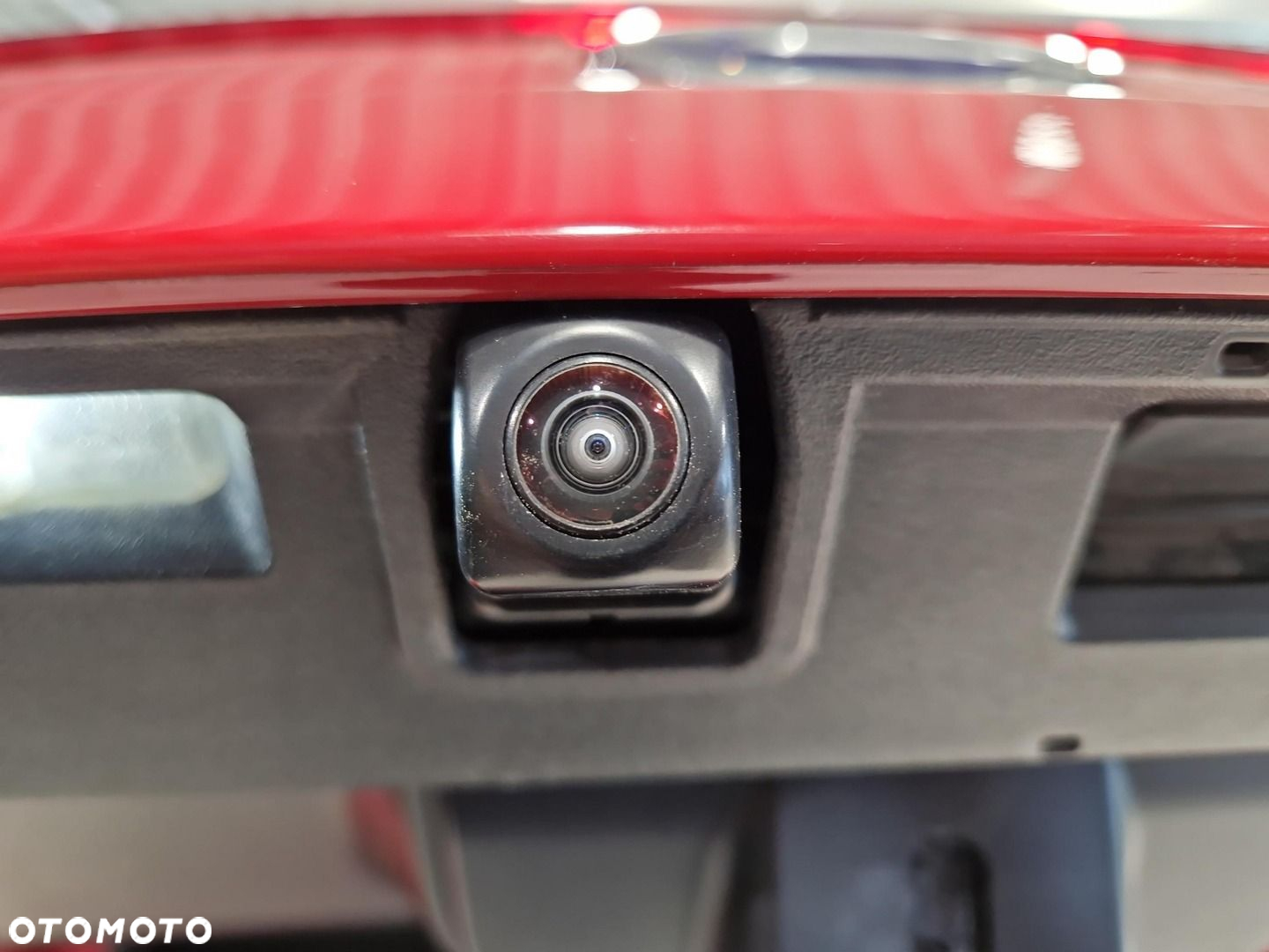 Lexus UX 250h GPF F Impression 2WD - 14