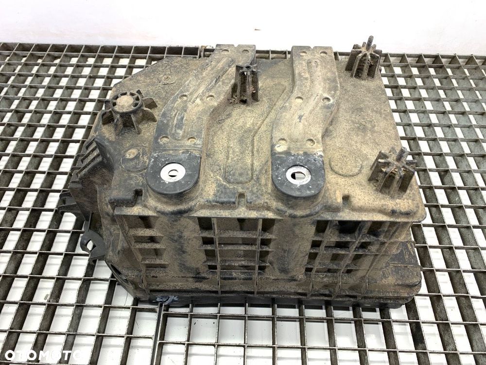 PODSTAWA AKUMULATORA  RENAULT ARKANA I (LCM_) 2019 - 2022 1.5 E-TECH 145 69 kW [94 KM] Hybryda - 4