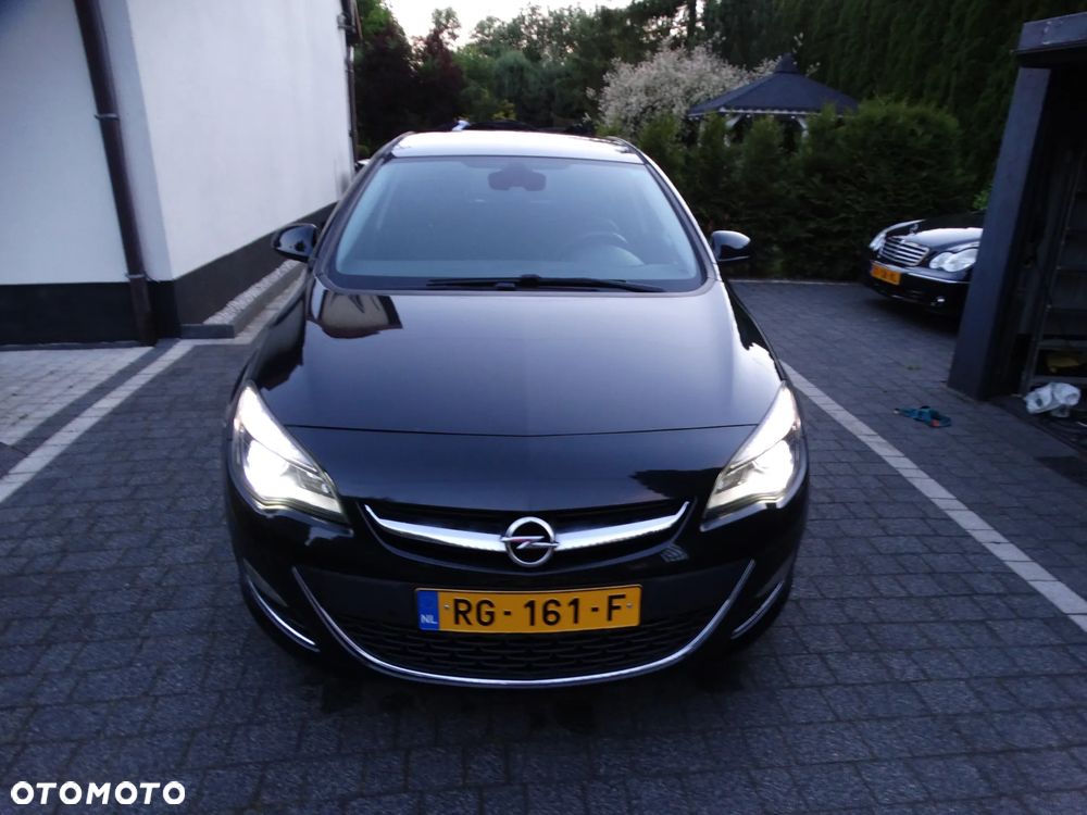 Opel Astra 1.4 Turbo Cosmo - 16