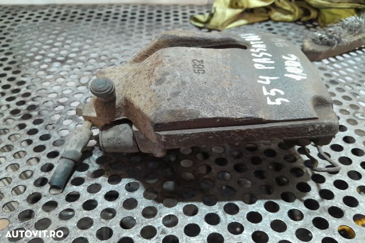 Etrier fata dreapta Volkswagen VW Passat B6 [2005 - 2010] Sedan 4-usi - 3