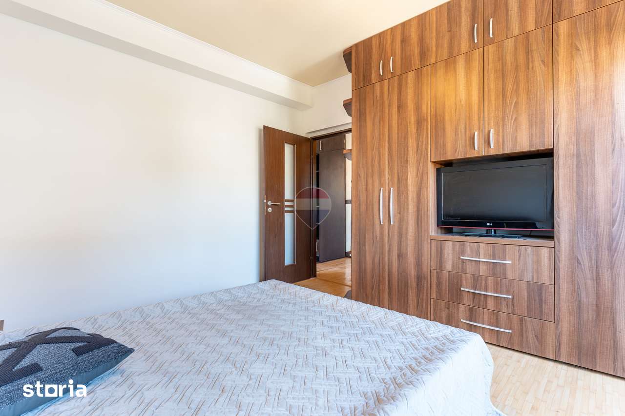 Apartament cu 2 camere, 53MP, Garaj, Boxa, Comision 0% — fotografia 3