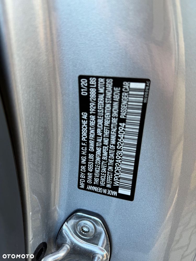 Porsche 911 Carrera 4S PDK - 18