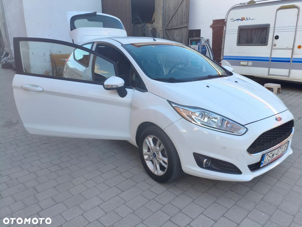 Ford Fiesta 1.0 Celebration - 8