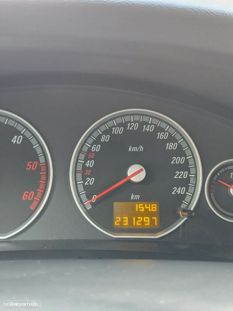 Opel Vectra GTS 1.9 CDTI - 9