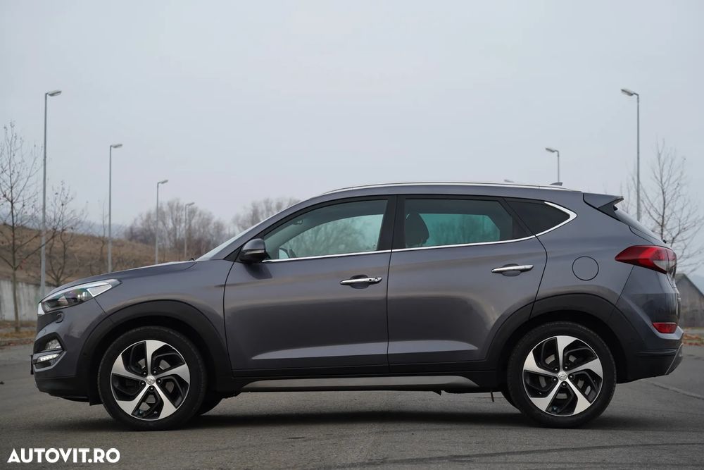 Hyundai Tucson 2.0 CRDI 4WD 6AT Luxury+ - 21