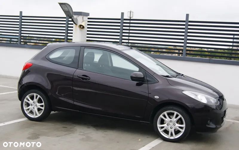 Mazda 2 1.3 Exclusive+ - 11