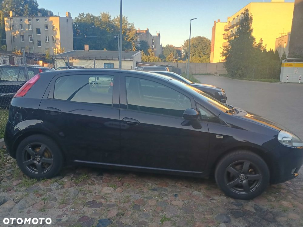 Fiat Grande Punto - 3