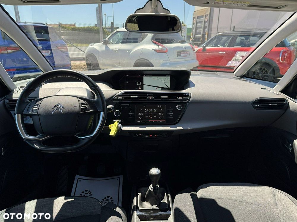 Citroën C4 Picasso - 17
