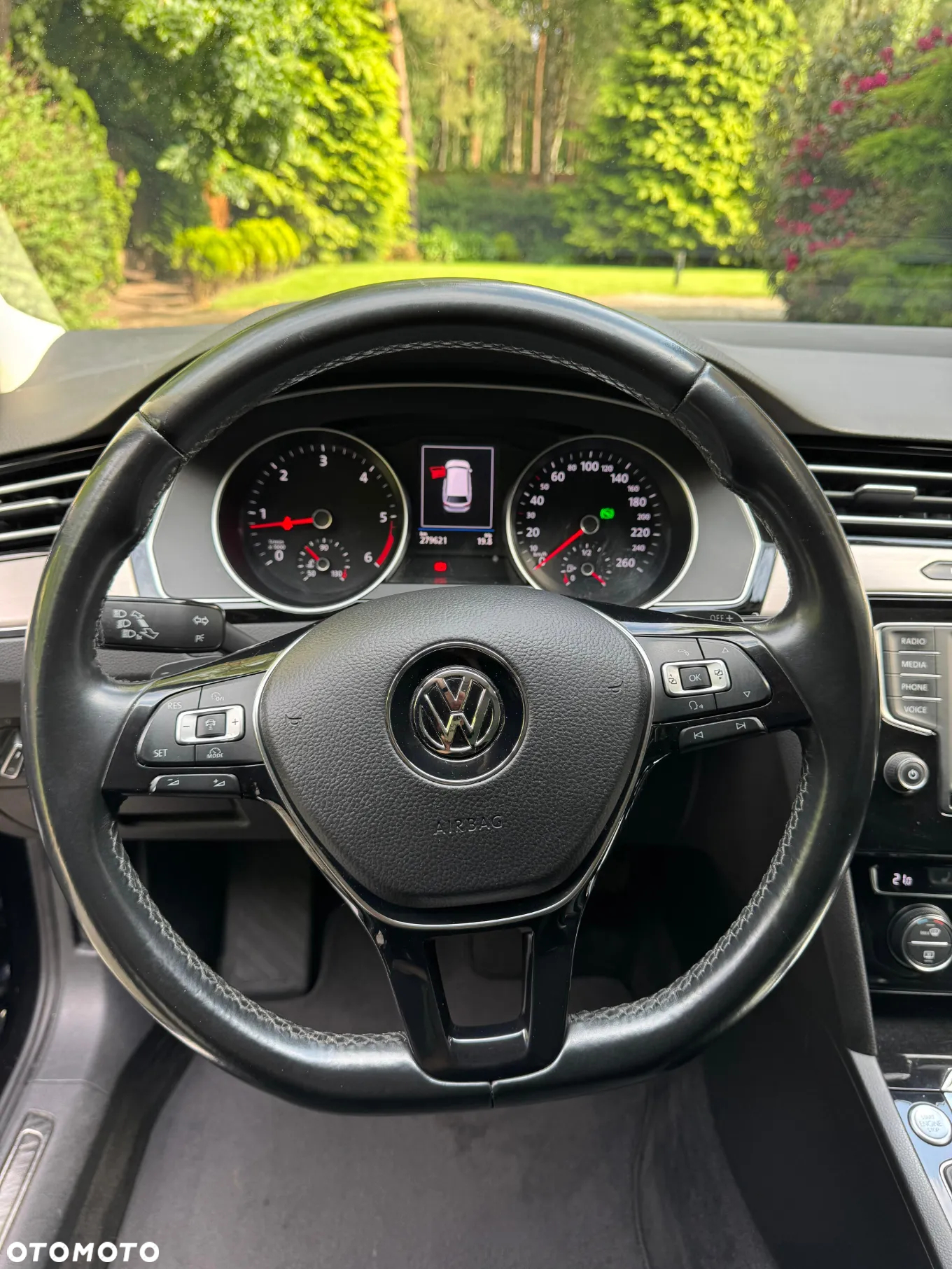 Volkswagen Passat 2.0 TDI BMT Highline DSG - 5
