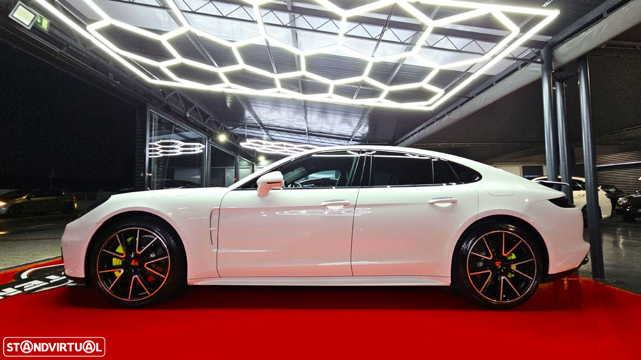 Porsche Panamera - 5