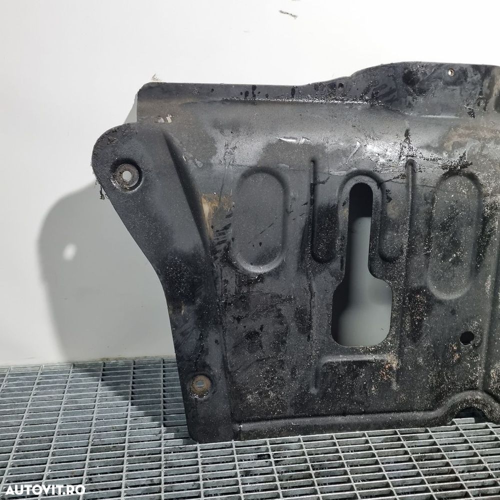 Scut motor Dacia Duster 1.5 Dci 2010 - 2013 (1487) - 2