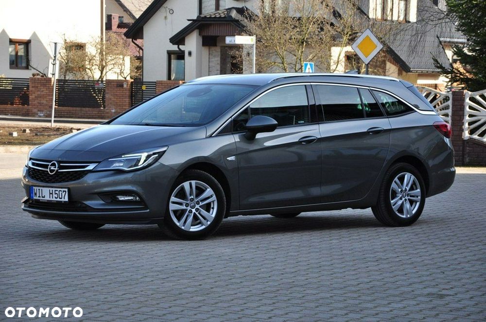 Opel Astra - 4