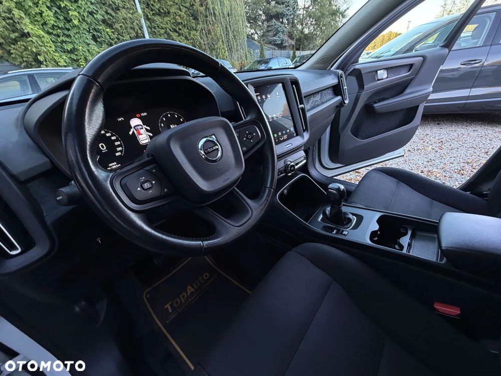 Volvo XC 40 - 19