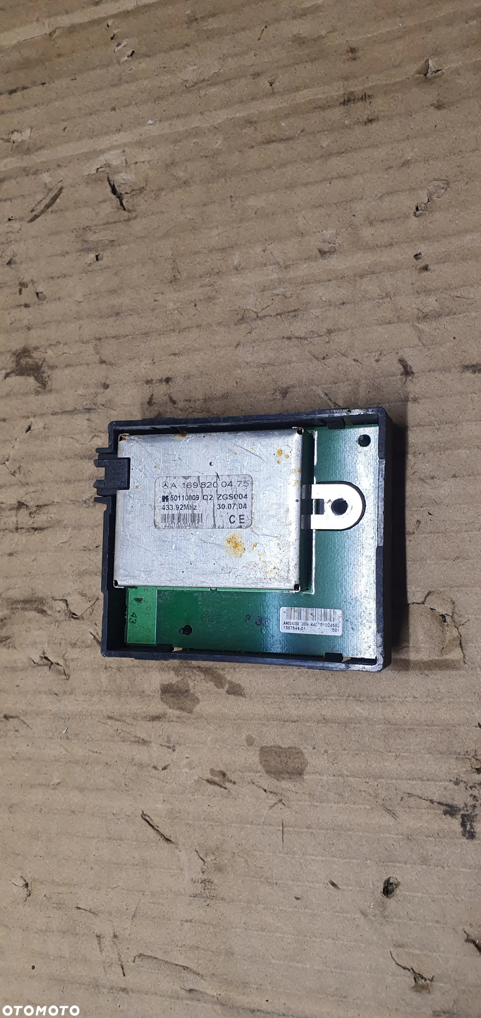 Wzmacniacz anteny moduł Mercedes W169 A1698200475 - 3
