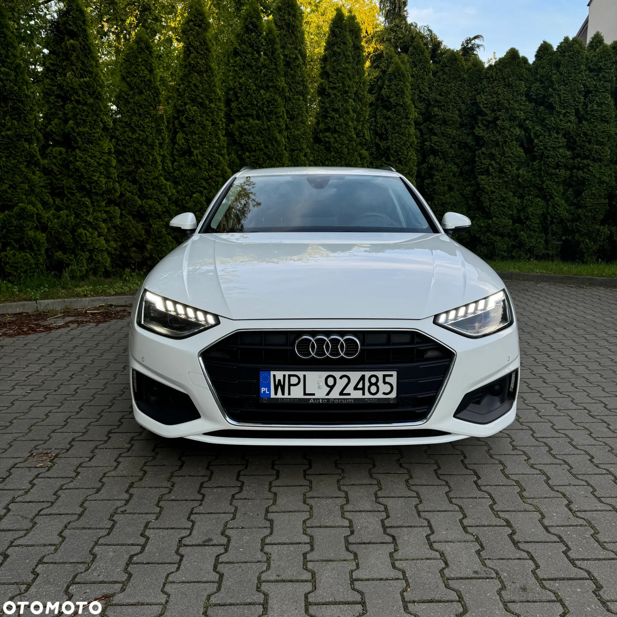 Audi A4 Avant 30 TDI S tronic - 2