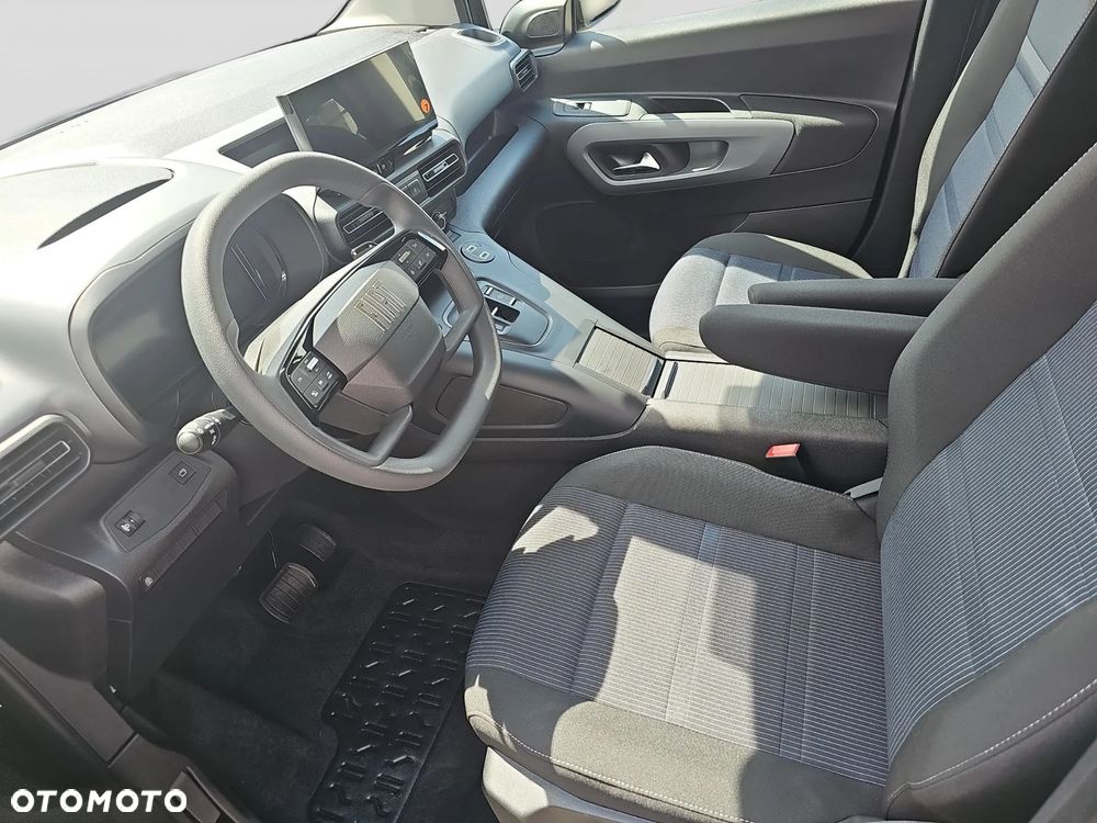 Fiat Qubo 1.5 D 7-Sitzer Icon - 10