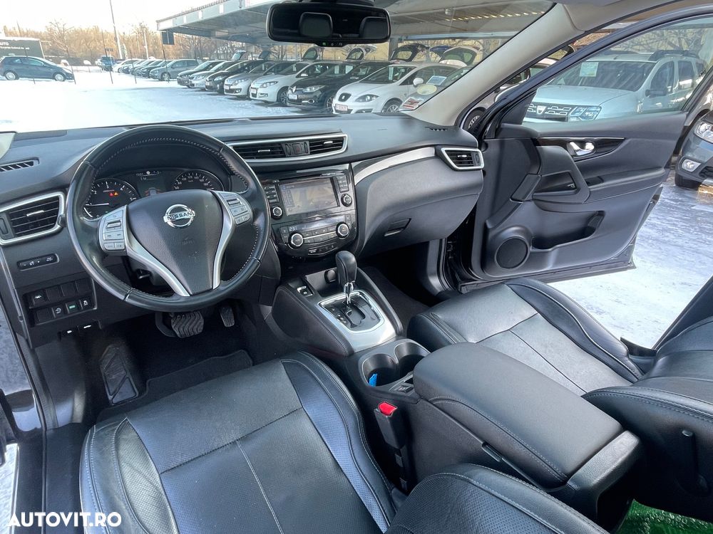 Nissan Qashqai 1.6 DCI Xtronic TEKNA - 21