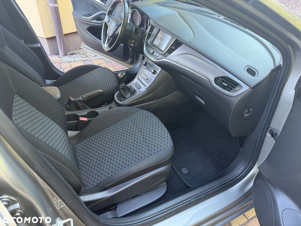 Opel Astra 1.4 Turbo Dynamic - 21