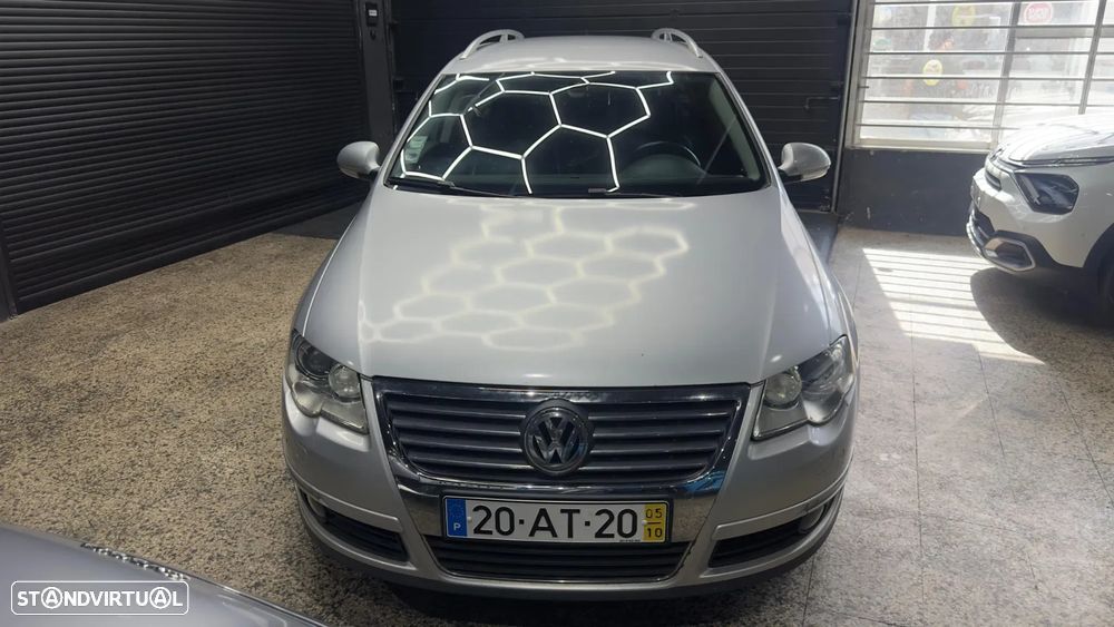 VW Passat Variant 2.0 TDI Highline - 8