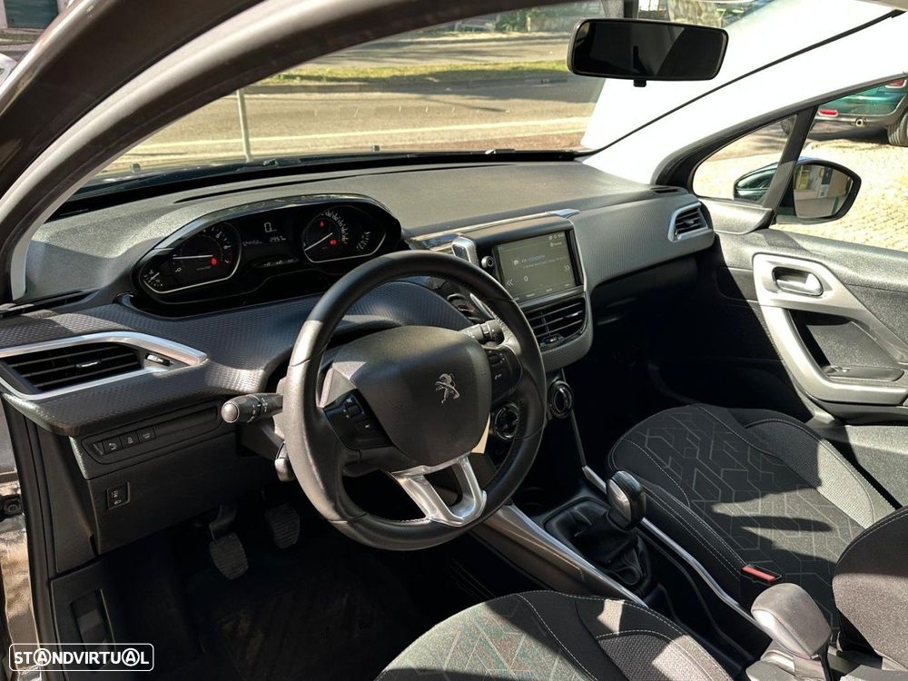 Peugeot 2008 PureTech 110 Stop&Start Style - 6
