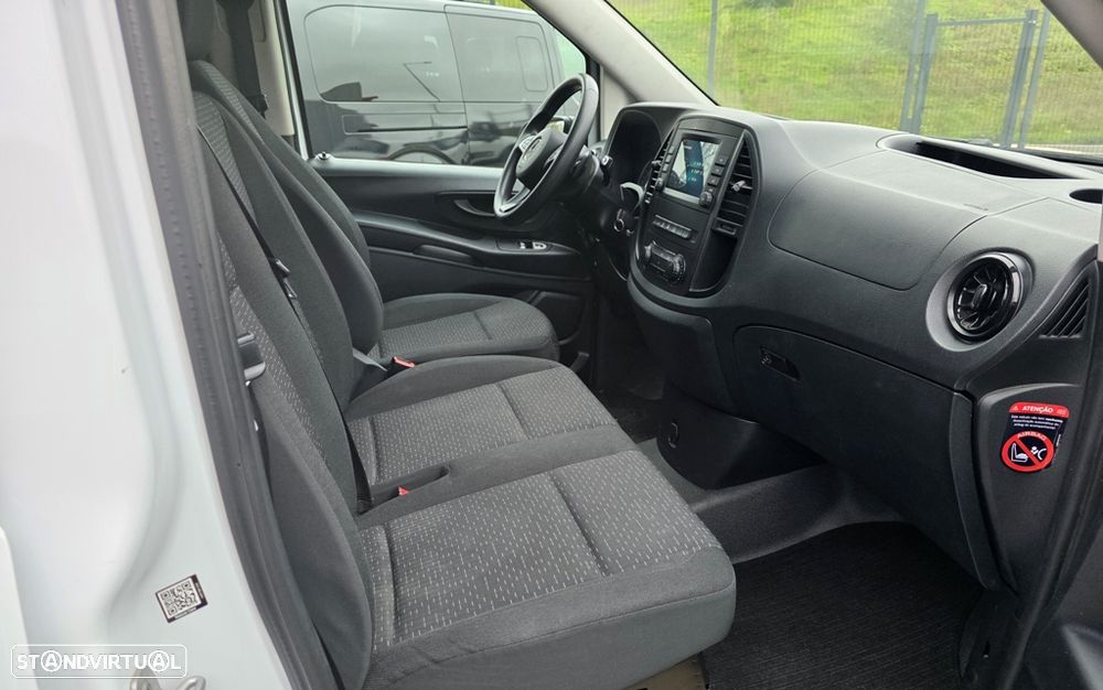 Mercedes-Benz Vito Furgão Longo 114CDI - 12