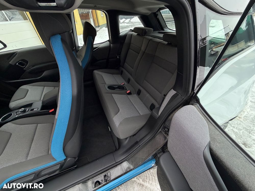 BMW i3 - 13