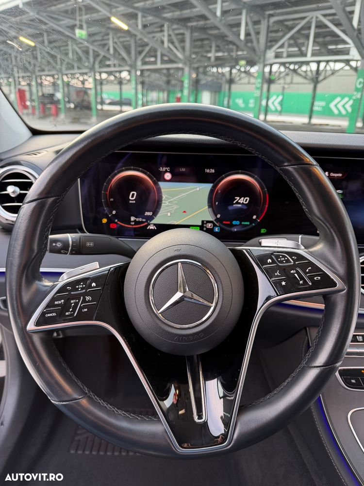 Mercedes-Benz E 200 9G-TRONIC - 28