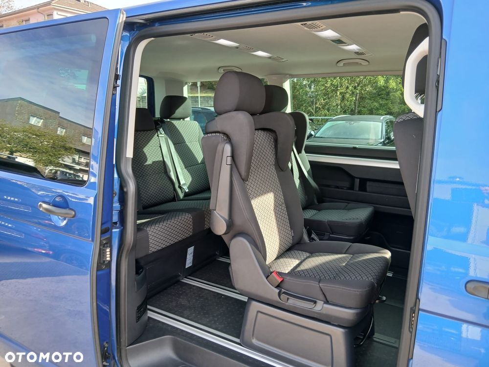 Volkswagen Multivan - 7