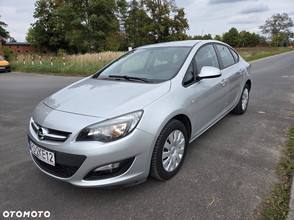 Opel Astra 1.4 T EU6 - 1